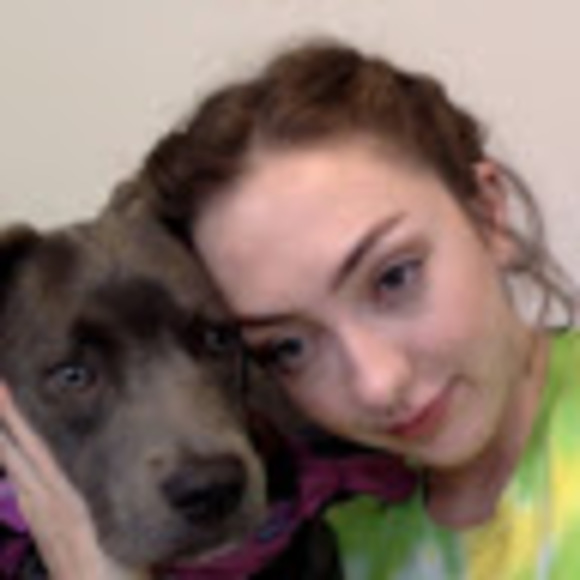 Meet your Posher, Mariah - Picture 1 of 1